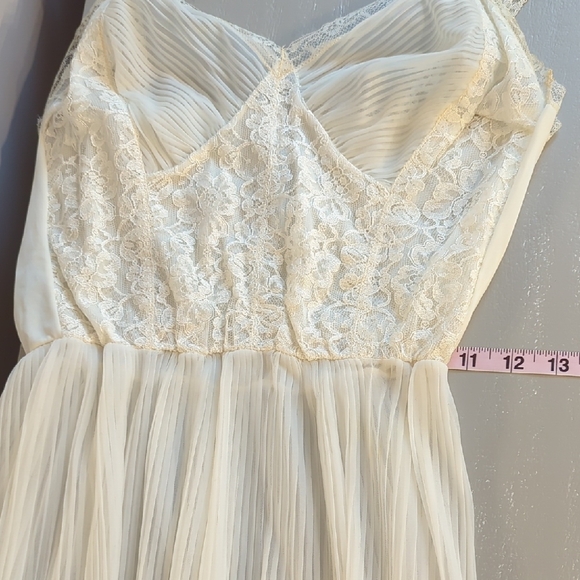 Vintage Slip Dress Sheer White Nightgown size Medium Fairy Lace Ethereal - Picture 7 of 8